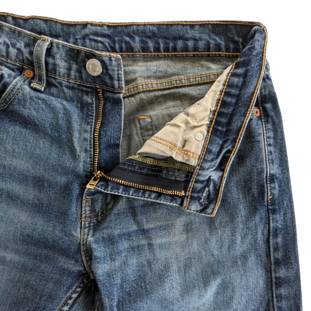 Levi's Men's 505 Jeans Size 32
